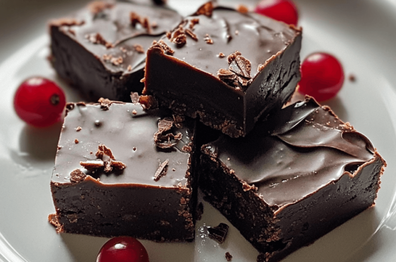 Easy Cherry Garcia Fudge: Perfect for Holidays and Gift-Giving