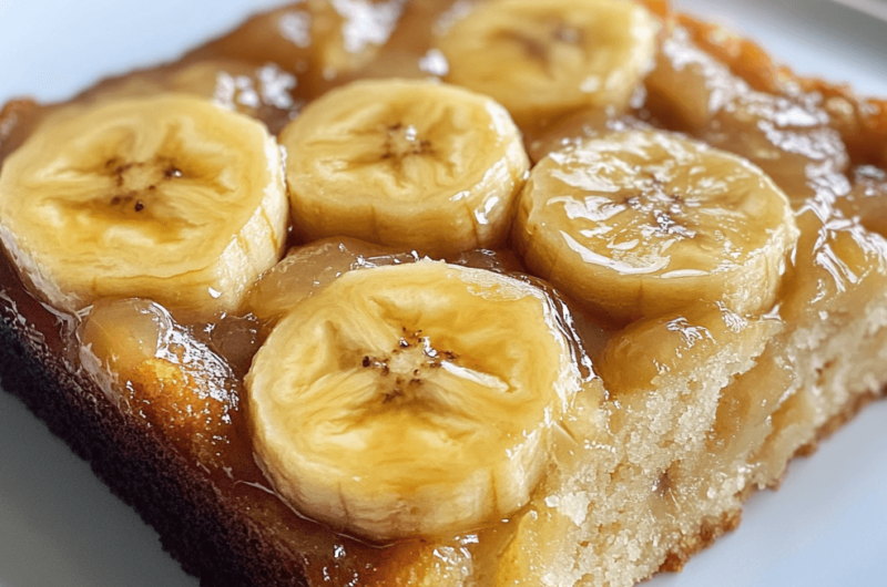 Easy Steamed Banana Cake Recipe for a Light and Delicious Treat
