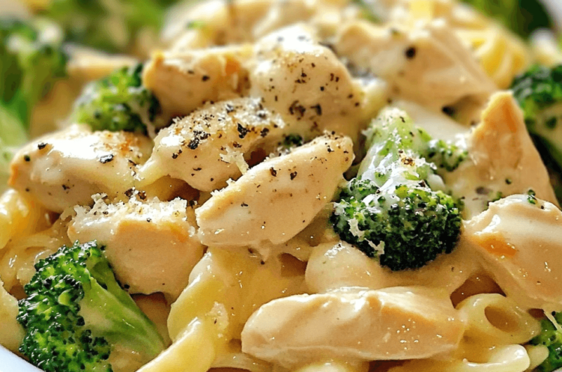 Quick and Delicious Creamy Pasta with Chicken and Broccoli